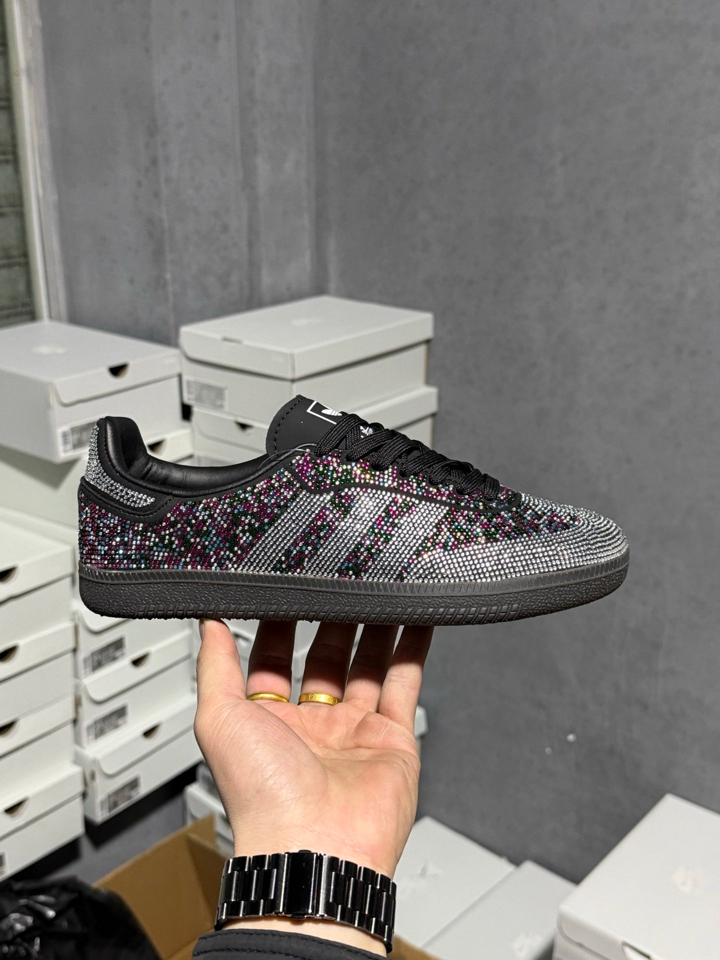 Adidas Originals Wmns Vegan Samba OG 'Crystal Black Rhinestones'  IG1024