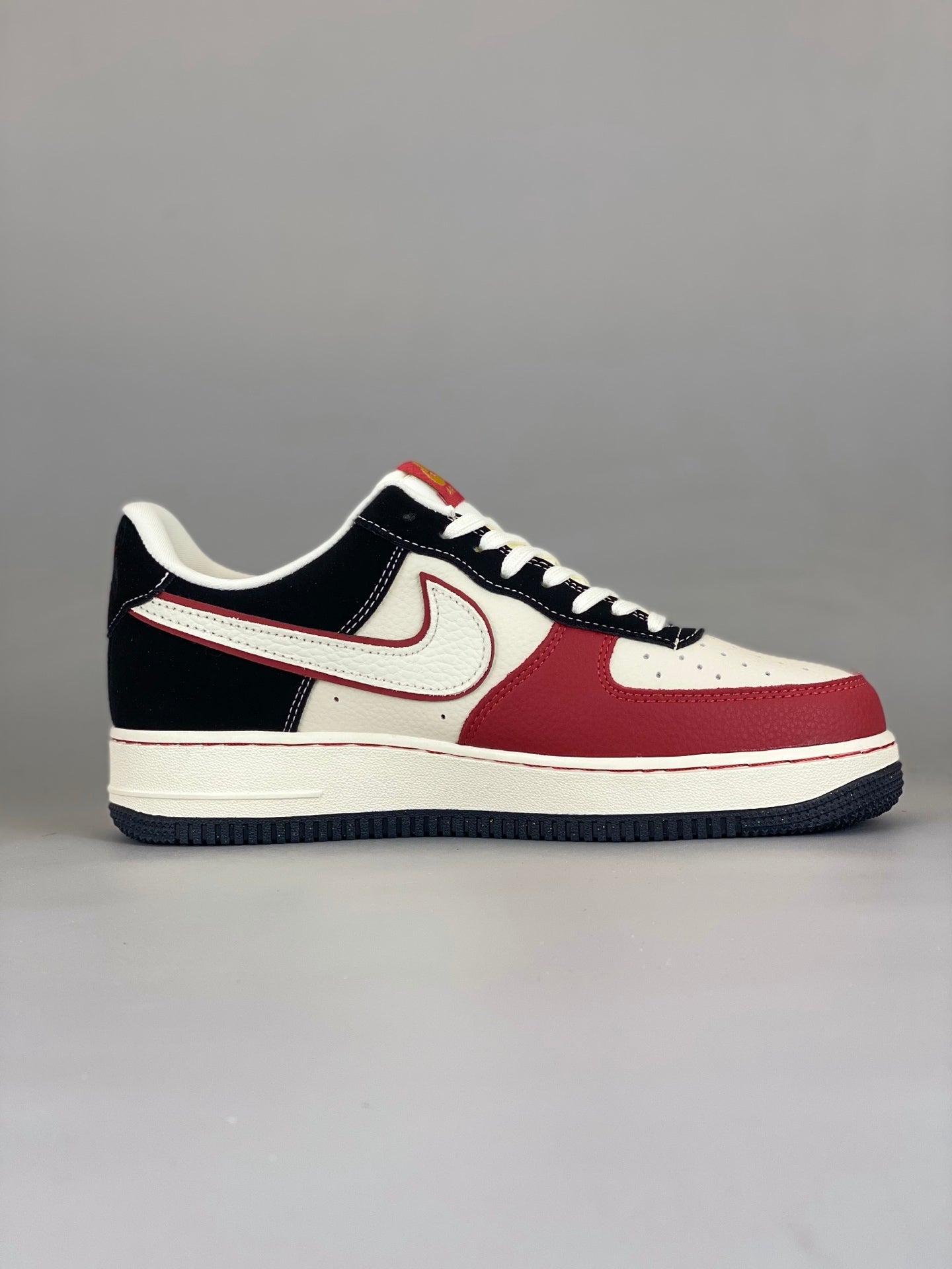 Nike Air Force 1 '07 Low DF0188-129