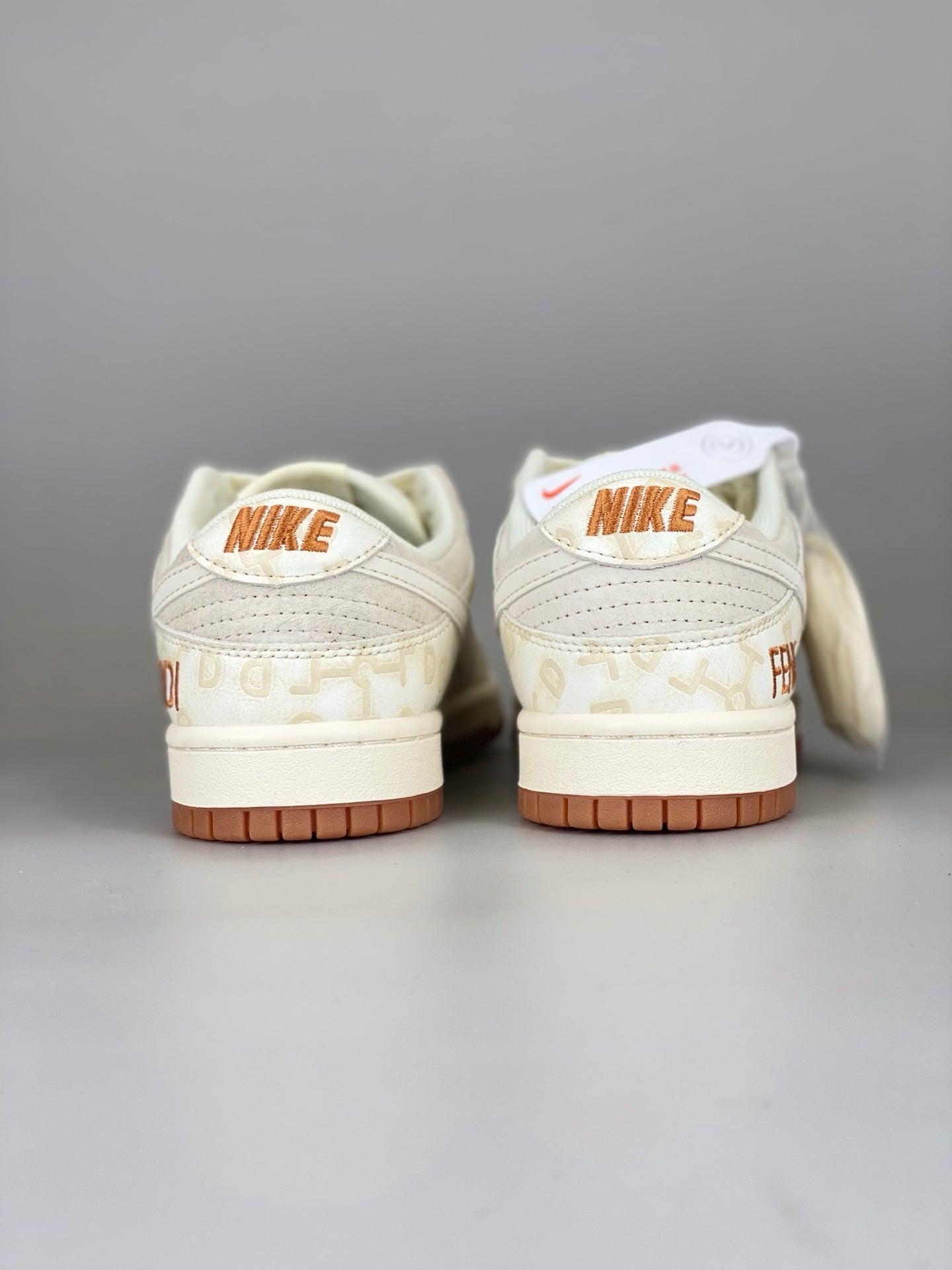 Nike SB Dunk Low x Fendi White DM6868-039