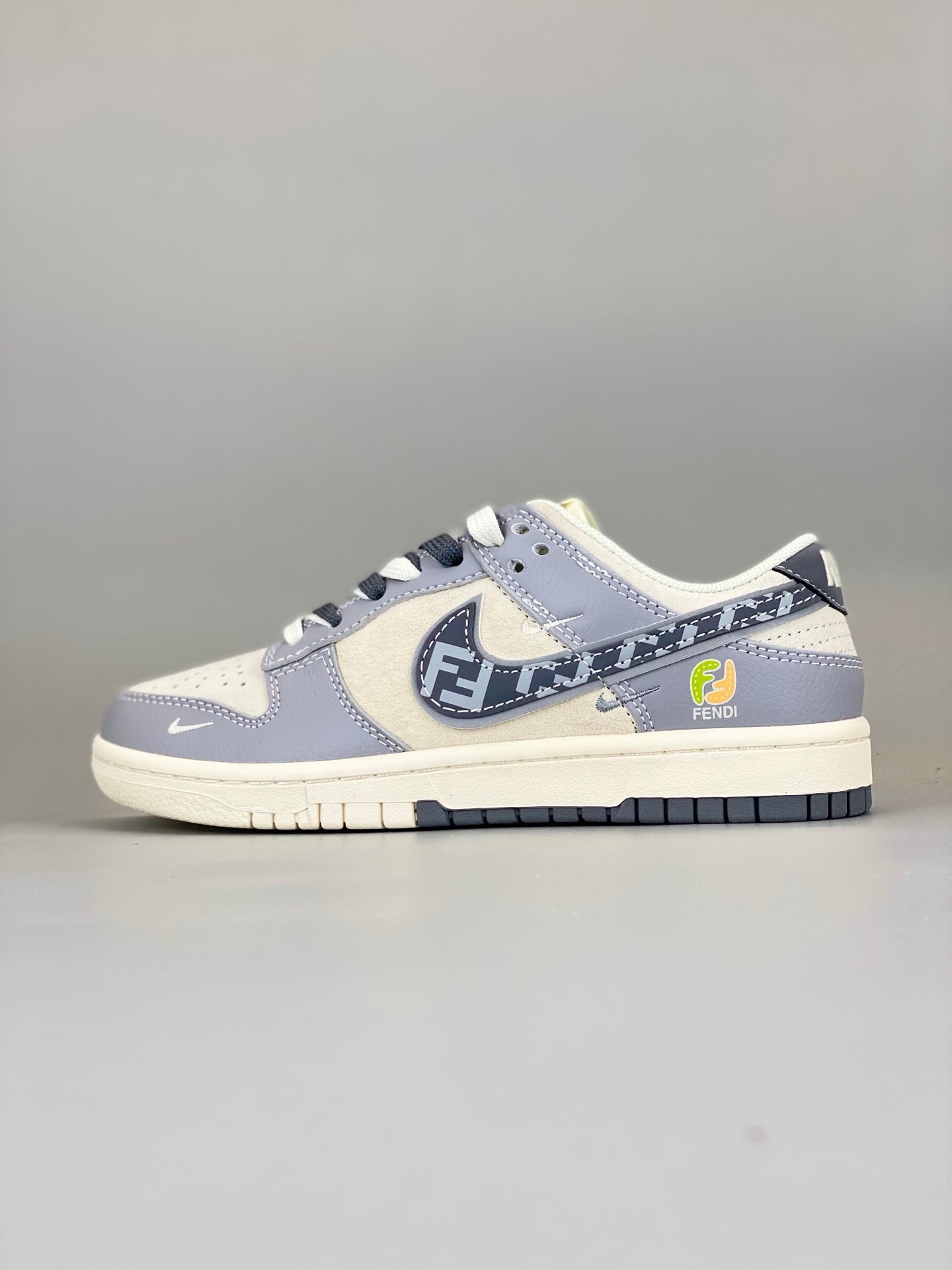Nike SB Dunk Low x Fendi Blue DM6868-021