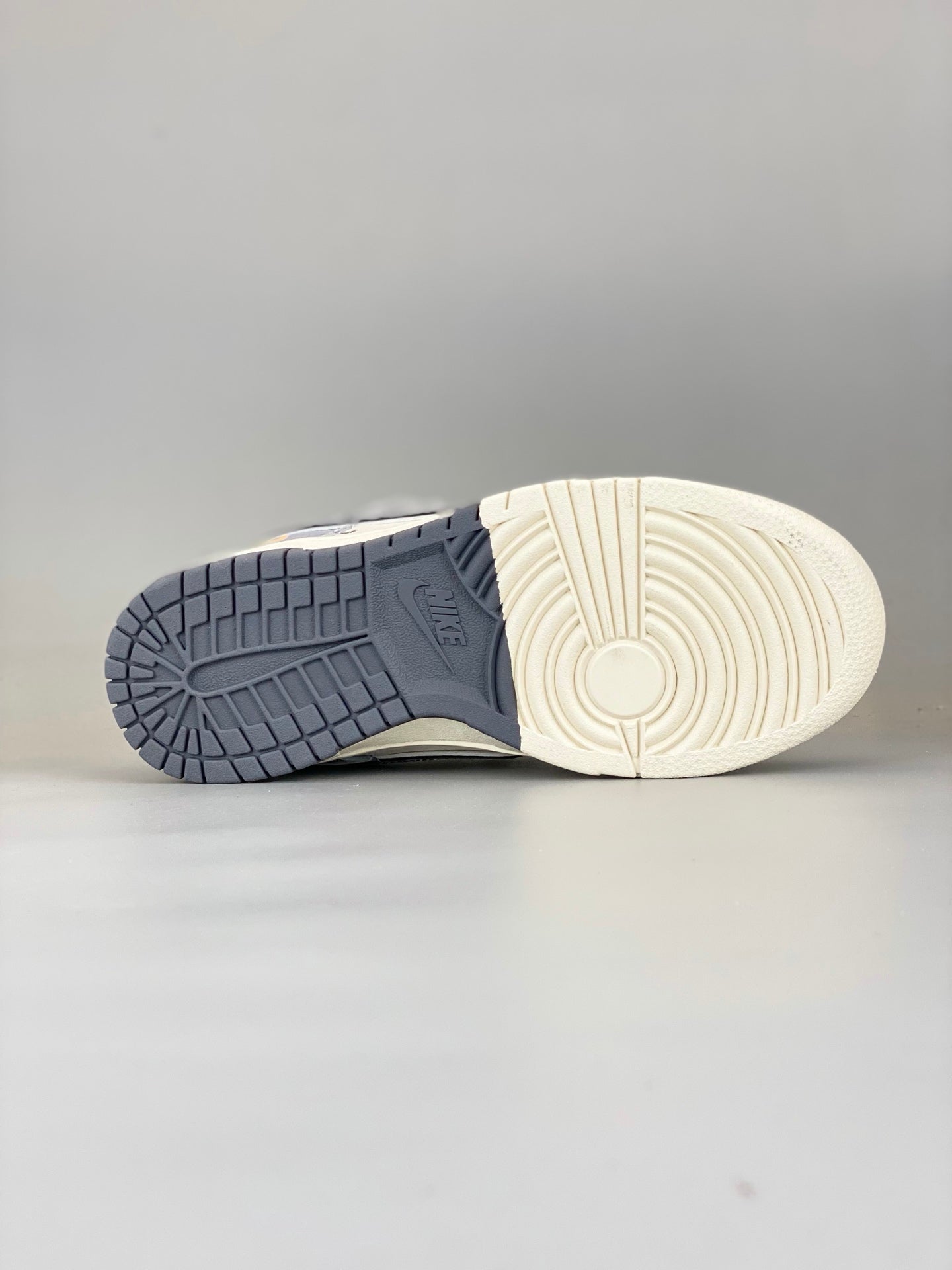 Nike SB Dunk Low x Fendi Blue DM6868-021