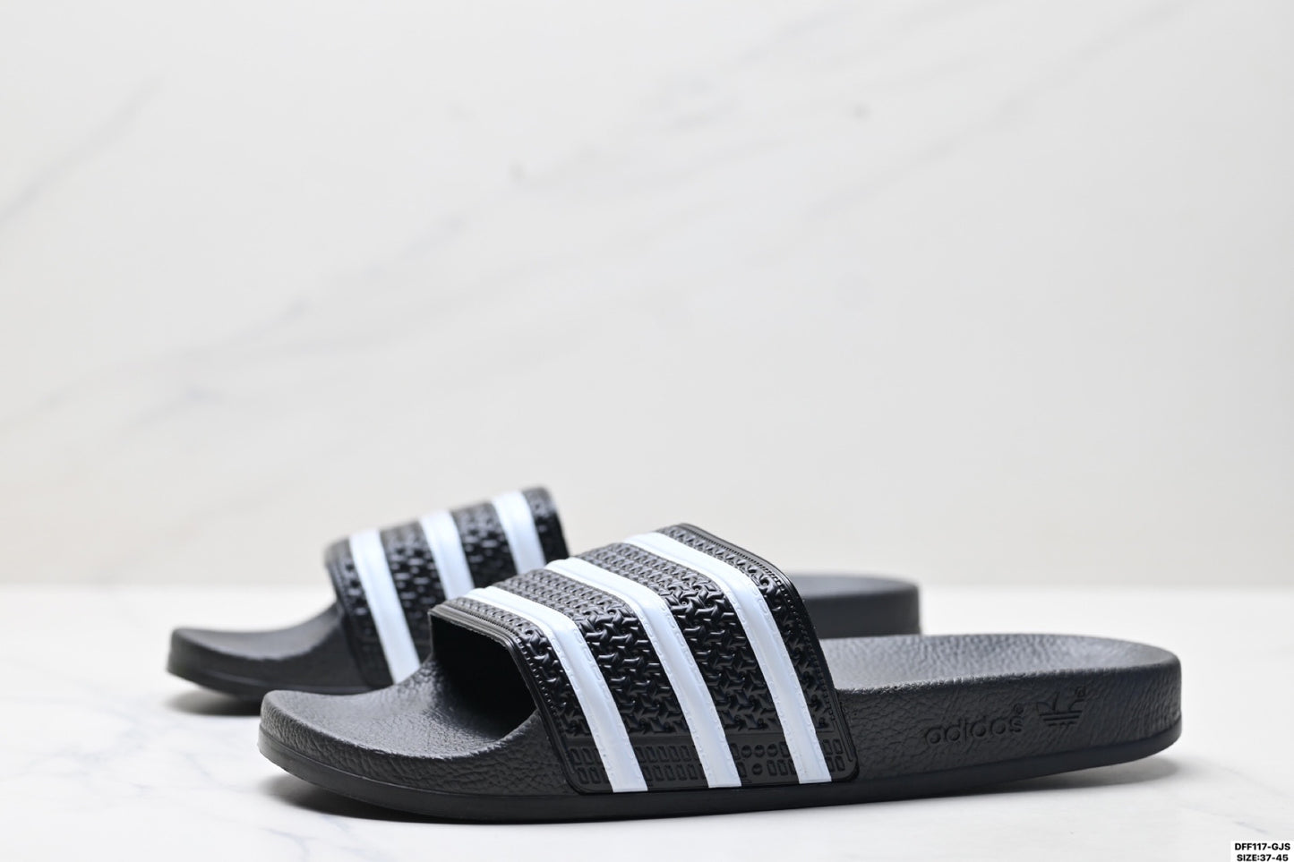 Adidas originals Adilette Black-White G16220