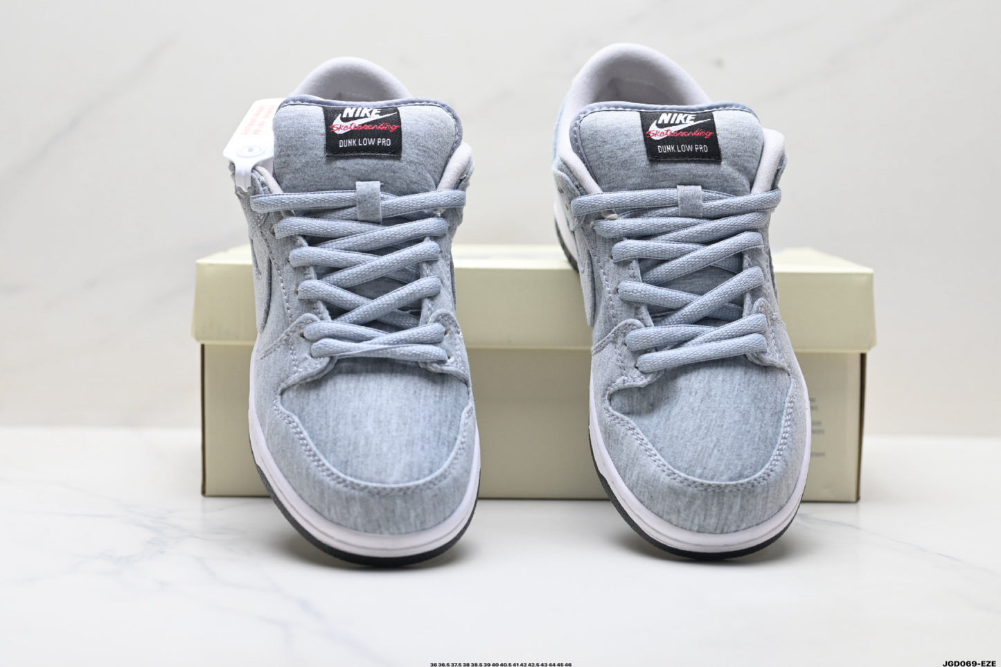NIKE DUNK SB LOW Zoom Air Grey IF0673-001