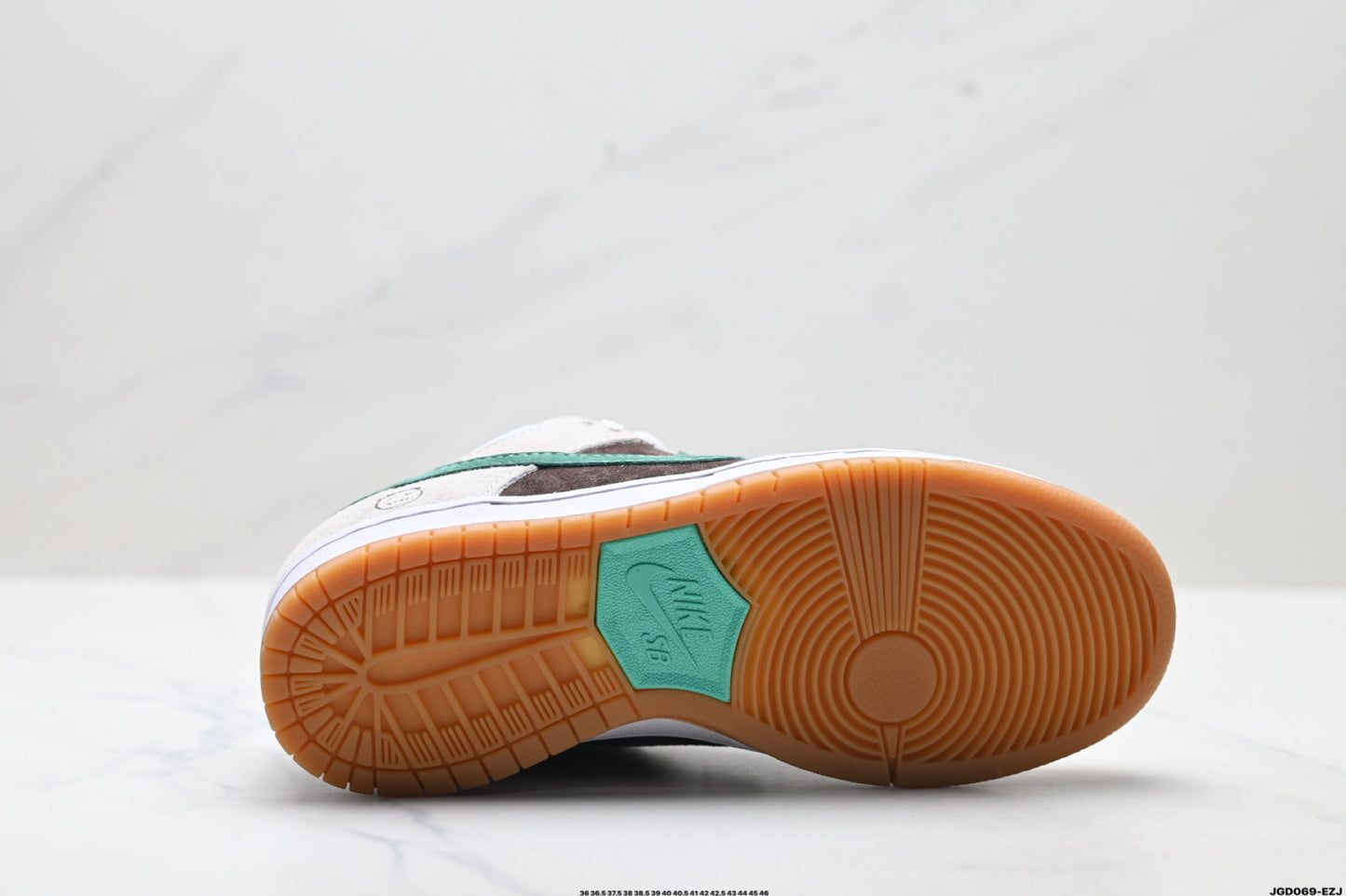 NIKE DUNK SB LOW ZoomAir Green HF3704-001