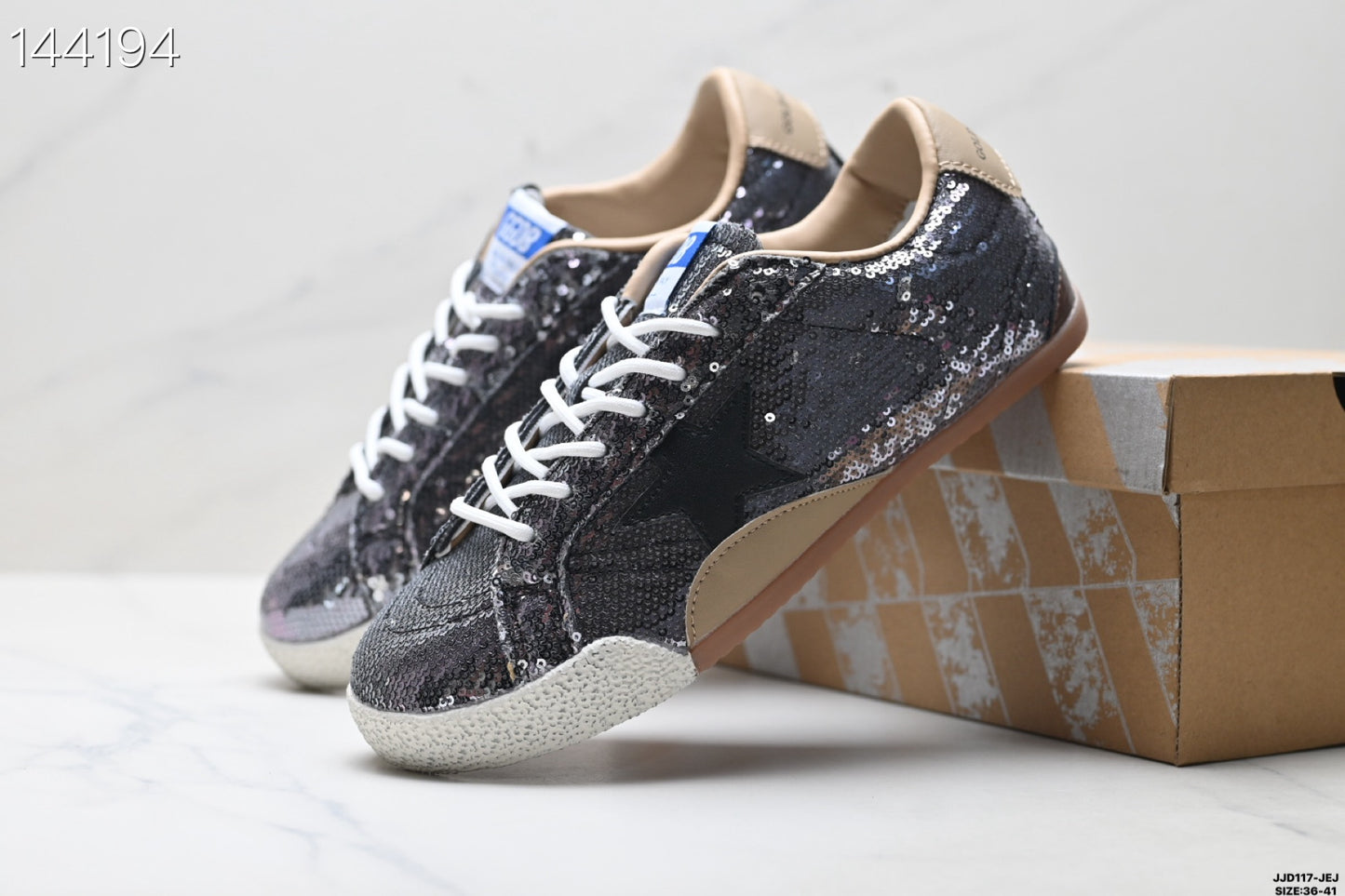 Golden Goose True Star Sparkling Silver Sequins GMF00922