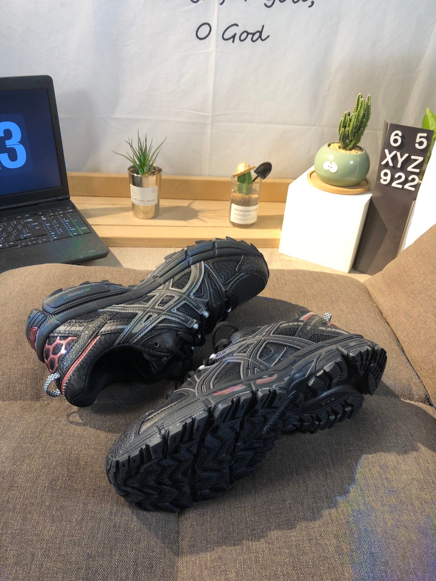 ASICS GEL-KAHANA 8 Black