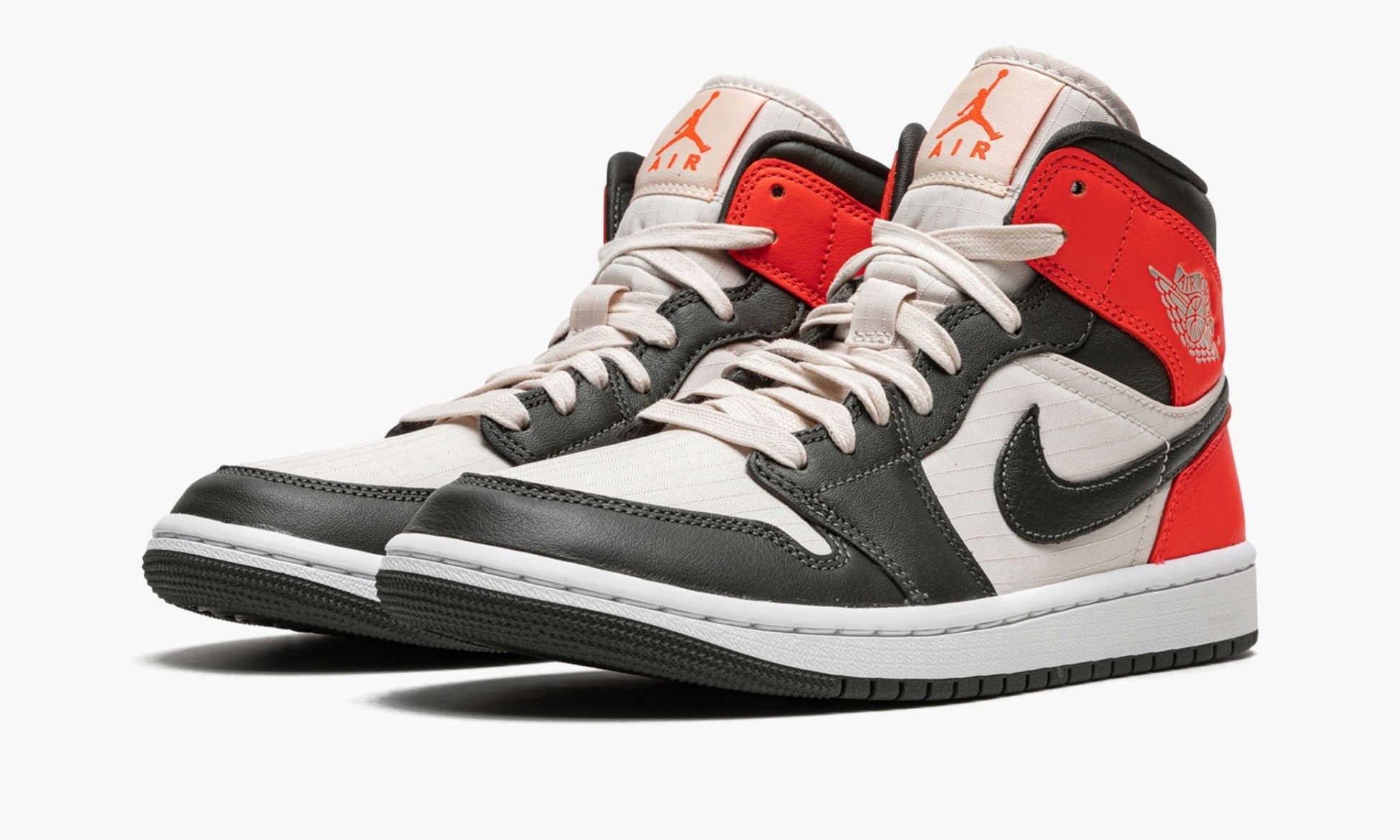 WMNS Air Jordan 1 Mid SE "Newsprint"