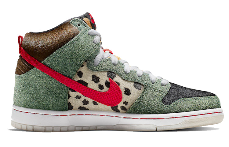 Nike SB Skateboard Dunk High Dog Walker BQ6827-300