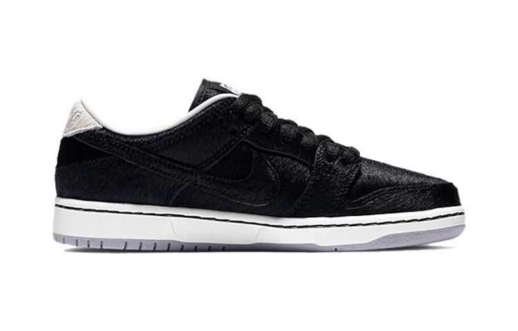 Nike Medicom Toy x Dunk Low SB Skateboard PS 'BE@RBRICK' Black/Black/White DC1630-001