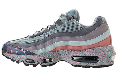 Nike Womens Air Max 95 SE 'Confetti' Light Pumice/Anthracite-Gunsmoke-Atmosphere Grey-Fiberglass-Rust Pink 918413-002 sneakmarks