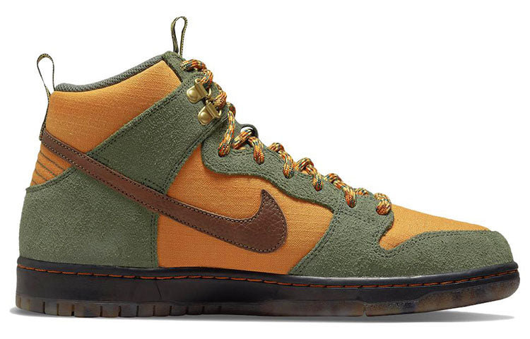 Nike Pass~Port x SB Skateboard Dunk High Workboot DO6119-300