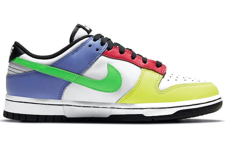 Nike Womens WMNS Dunk Low Green Strike DD1503-106