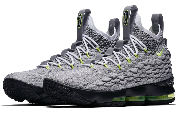 Nike LeBron 15 KSA Air Max 95 AR4831-001 sneakmarks