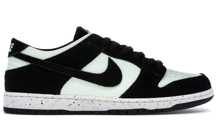 Nike Zoom Dunk Low Pro SB Skateboard 'Barely Green' Black/Black-Barely Green-White 854866-003 sneakmarks