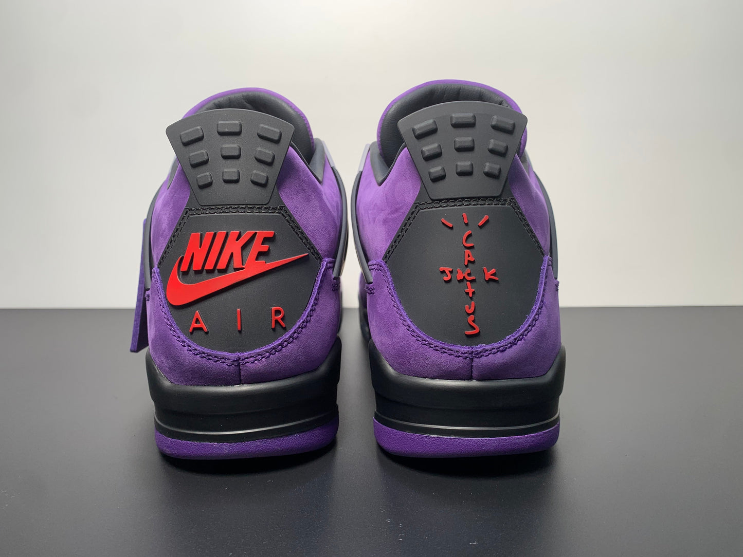 Air Jordan 4 Retro x Travis Scott Purple Friend's and Family