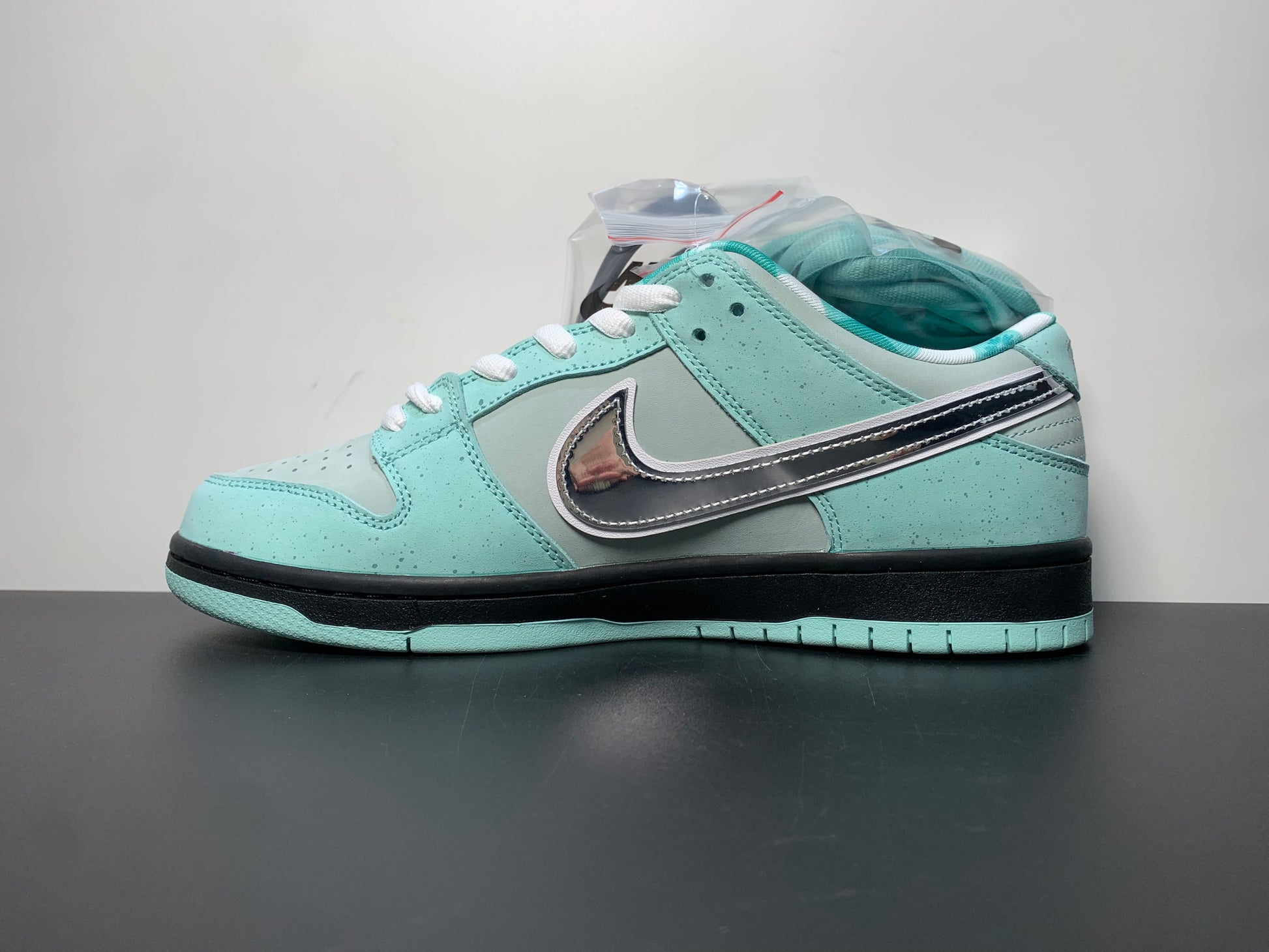 Concepts X NK SB Dunk  LOW TIFFANY LOBSTER