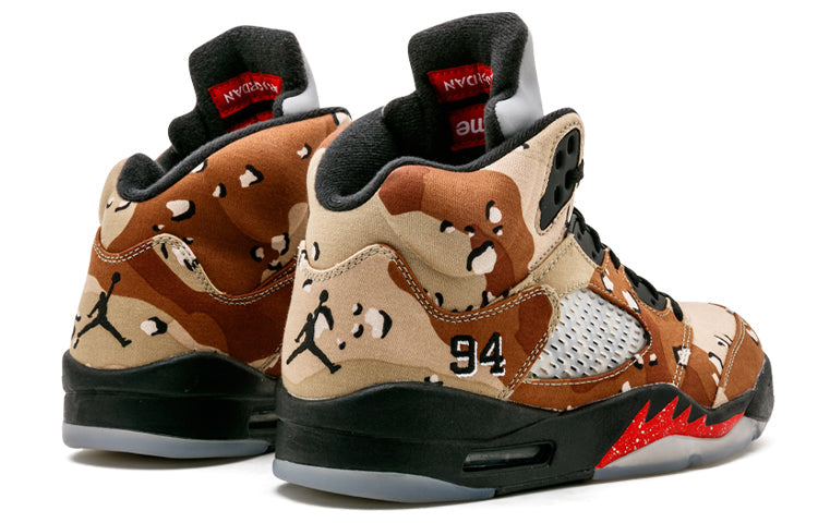 Nike Supreme x Air Jordan 5 Retro 'Desert Camo' Chips Camo/Black-Fire Red 824371-201