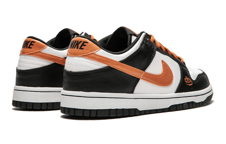 Nike Dunk Low GS 'Halloween' White/Soft Orange-Black 306339-182
