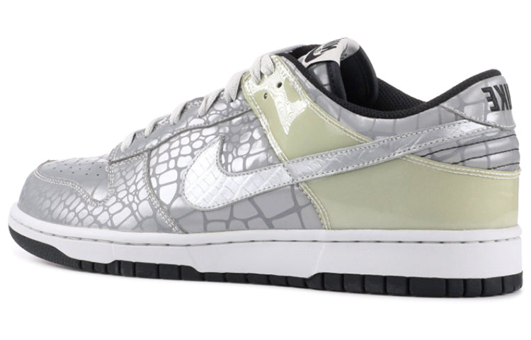 Nike Dunk Low Metallic Silver/Black-Neutral Grey 309431-904