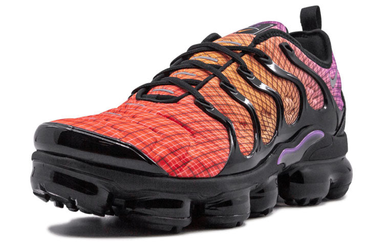 Nike Air VaporMax Plus 'Grid Sunset' Bright Crimson/Reflect Silver-Black 924453-604
