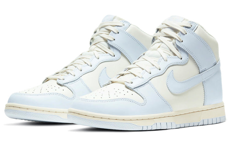 Nike Womens WMNS Dunk High Football Grey DD1869-102