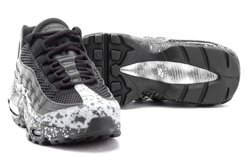 Nike Womens Air Max 95 'Splatter' Black/Black-White 918413-003 sneakmarks