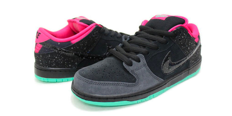 Nike Premier x Dunk Low Premium SB Skateboard AE QS 'Northern Lights' Anthracite/Black-Pink Force-Crystal Mint 724183-063