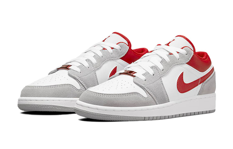 Air Jordan 1 Low SE (GS) DM0589-016