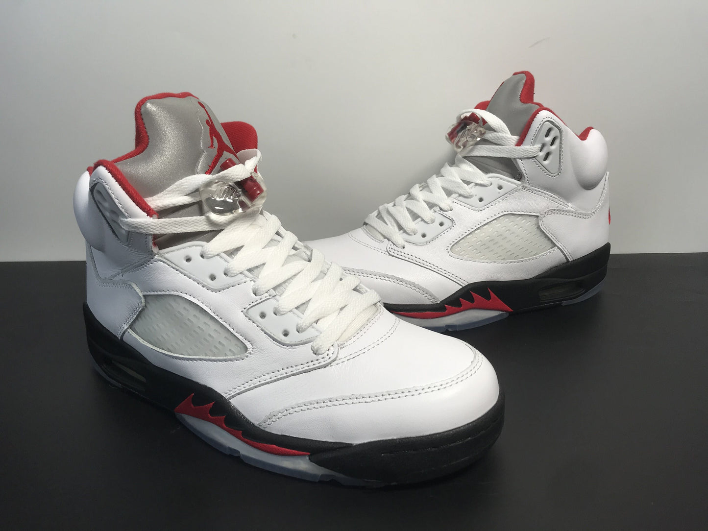 Air Jordan 5 Low Golf 'Fire Red' White Black Metallic Silver Fire Red DA1911-102