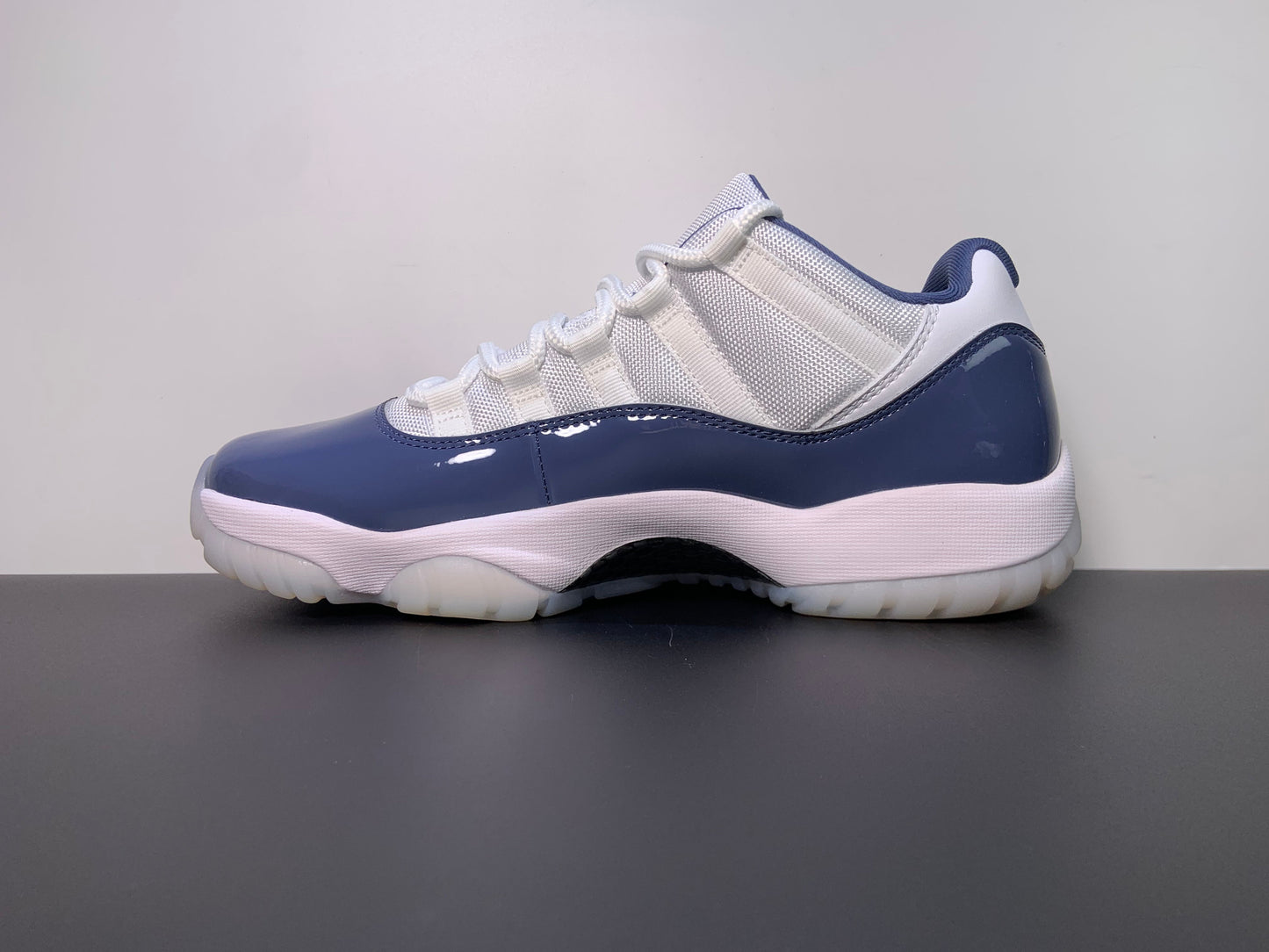 Air Jordan 11 Low “Diffused Blue” FV5104-104