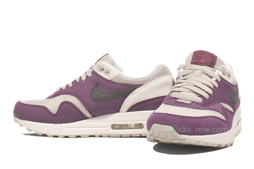 Nike Womens Air Max 1 Wine 319986-602