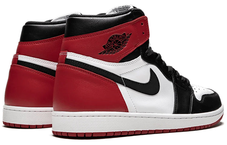 Air Jordan 1 Retro High OG Black Toe 555088-125