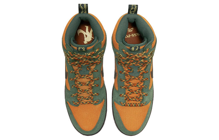 Nike Pass~Port x SB Skateboard Dunk High Workboot DO6119-300