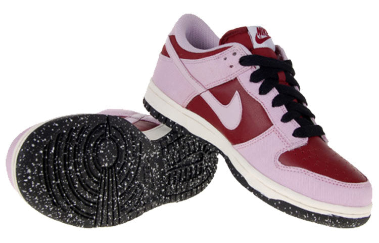 Nike W'S Dunk Low Cl Team Red/Doll-Black-Sail 317815-651