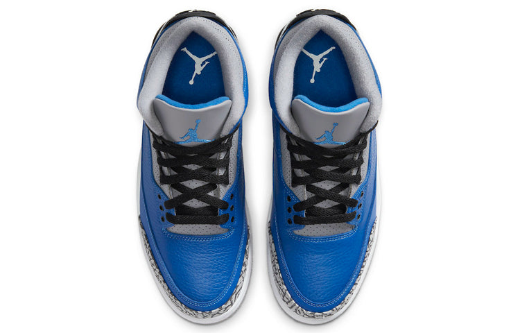 Air Jordan 3 Retro Varsity Royal CT8532-400