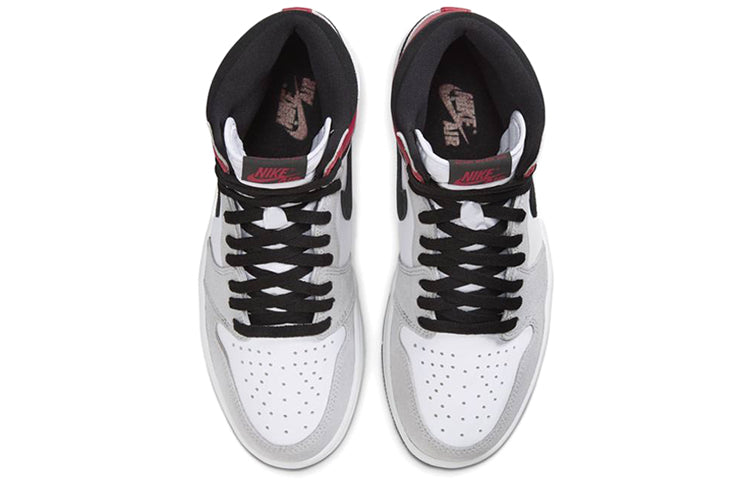 Air Jordan 1 Retro High OG Light Smoke Grey 555088-126