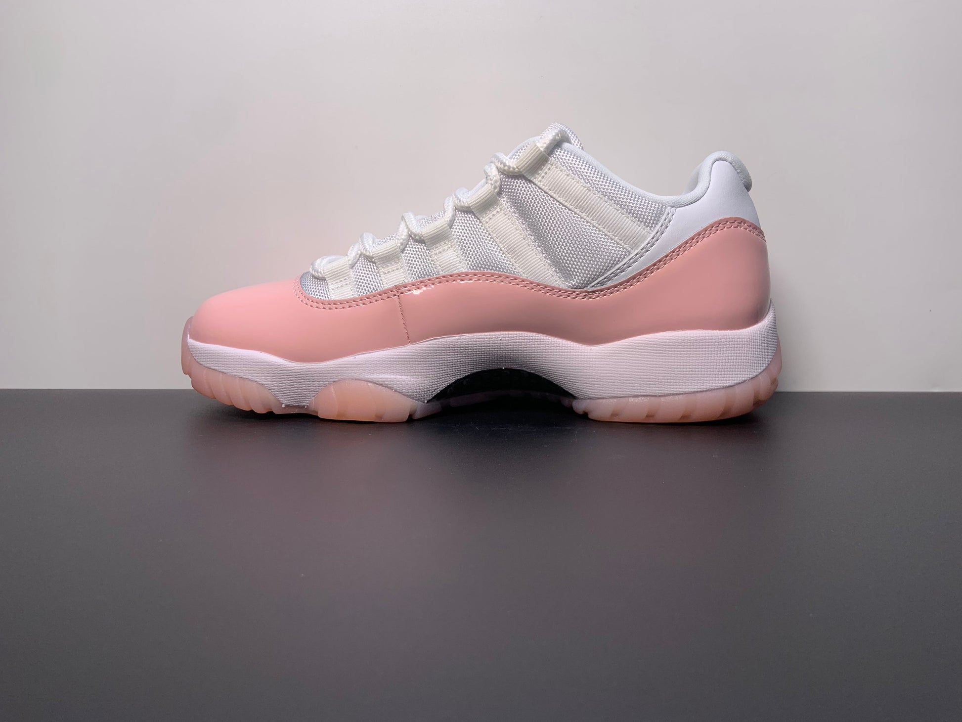 Jordan 11 Retro Low Legend Pink  AH7860 160