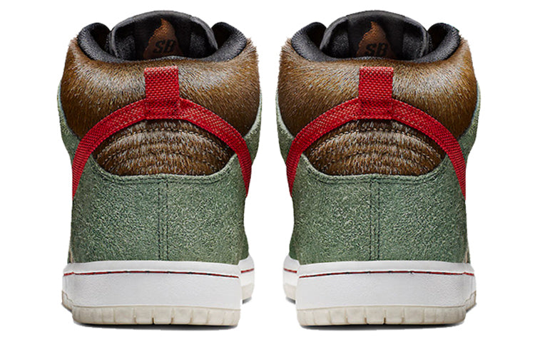 Nike SB Skateboard Dunk High Dog Walker BQ6827-300
