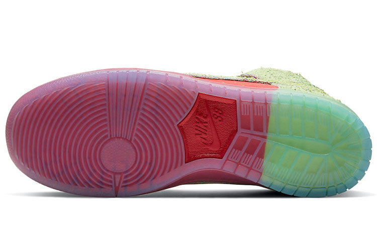 Nike Dunk High SB Skateboard ' Strawberry Cough CW7093-600