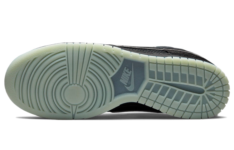 Nike LPL x Dunk Low DO2327-011