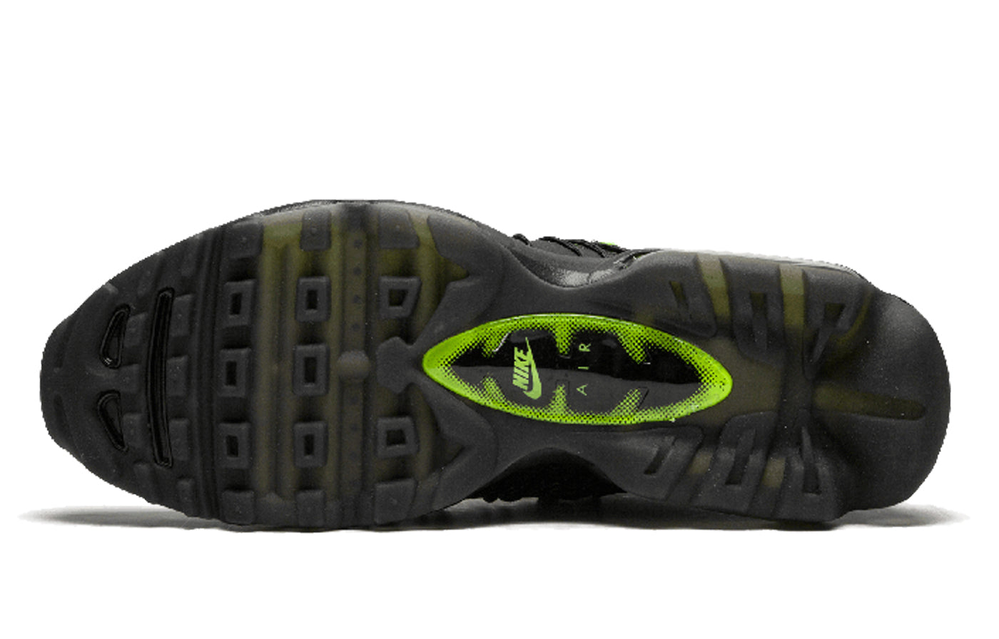 Nike Air MAx 95 Ultra JCRD Black Volt 749771-007 sneakmarks