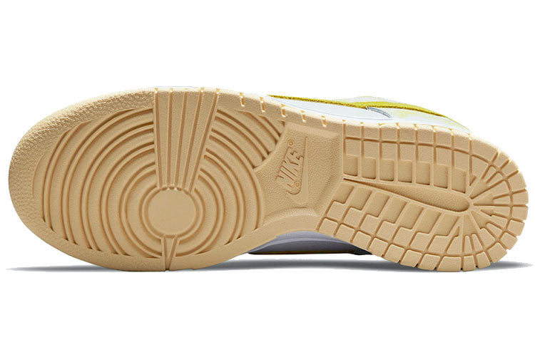 Nike Womens WMNS Dunk Low Yellow Strike DM9467-700