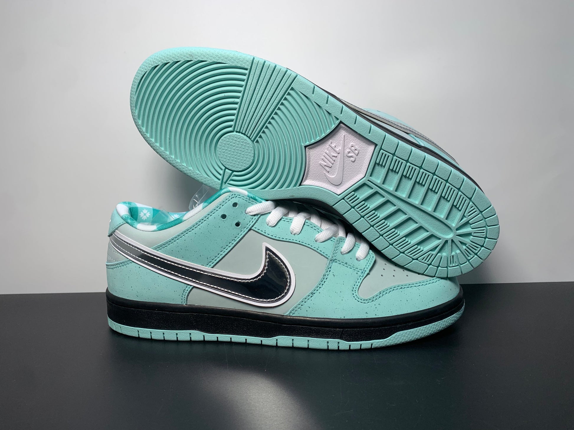 Concepts X NK SB Dunk  LOW TIFFANY LOBSTER