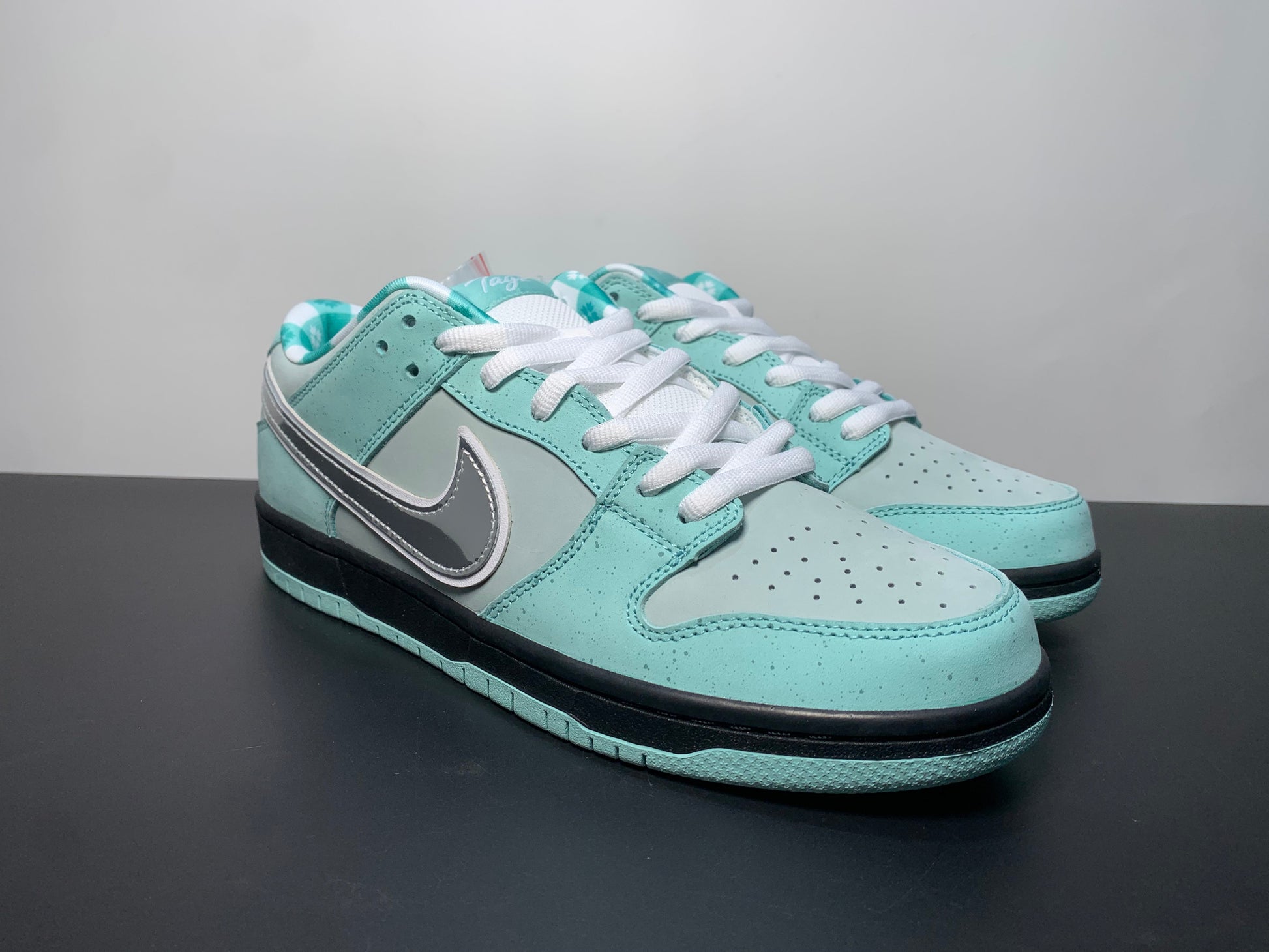 Concepts X NK SB Dunk  LOW TIFFANY LOBSTER