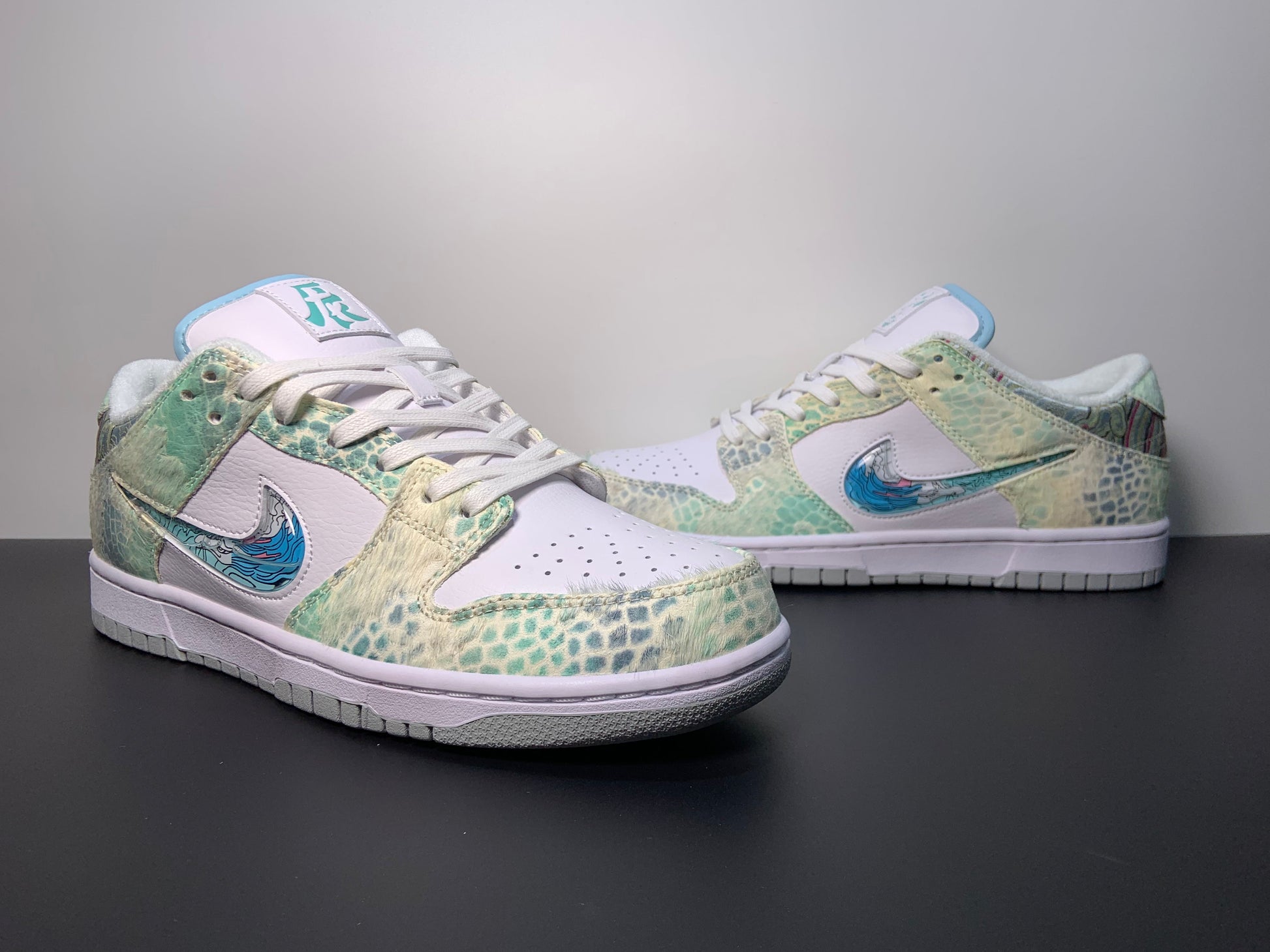 Nike SB Dunk Low Year Of The Dragon ''Steam Puppet''