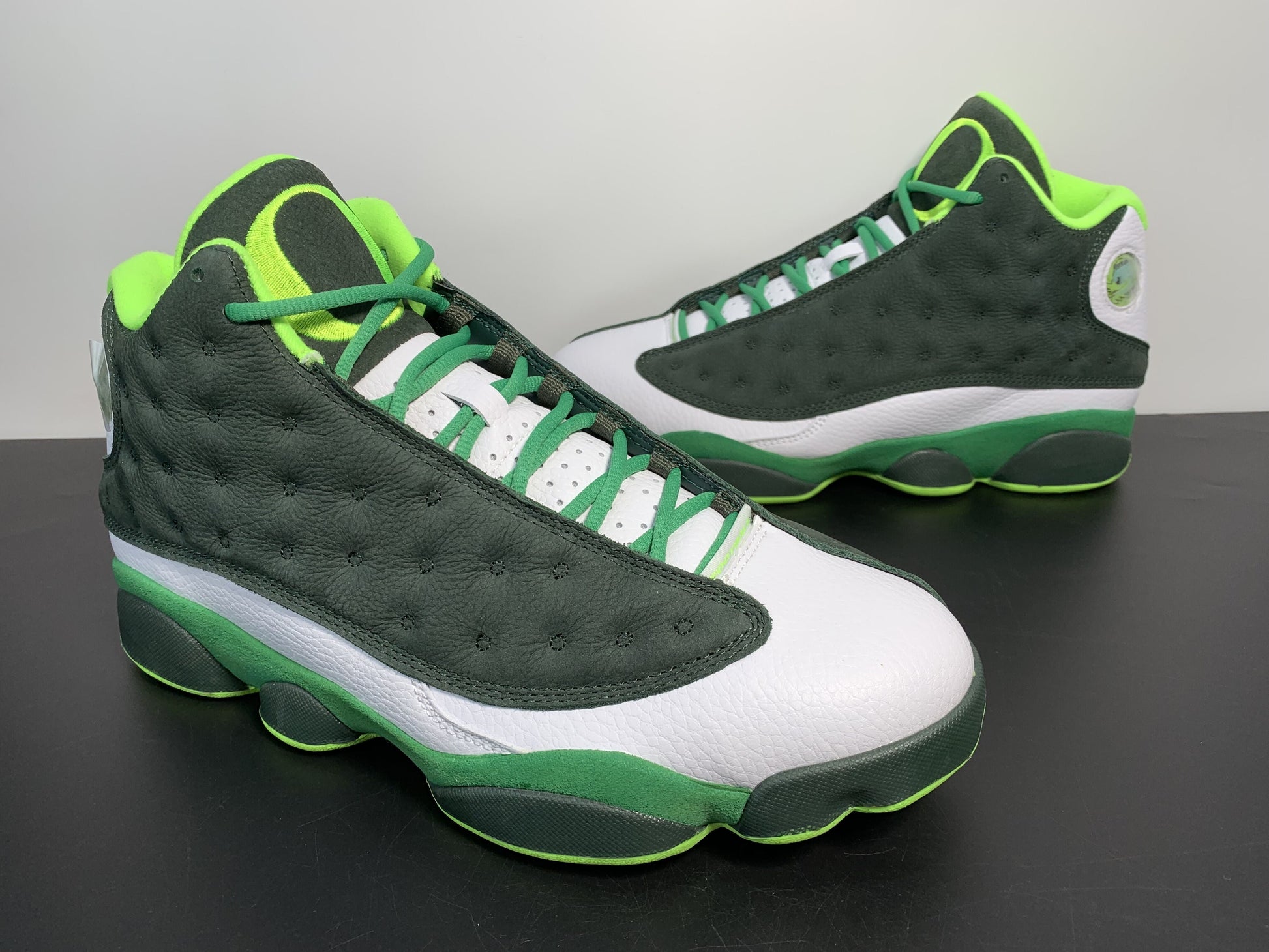 Air Jordan 13 Retro 'Oregon Ducks' PE