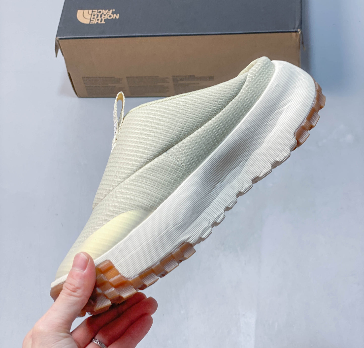 THE M THERMOBALL TRACTION MULE V  Beige NFOABA9BKY4-055