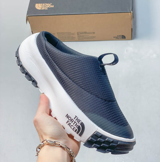 THE M THERMOBALL TRACTION MULE V  Black  NFOABA9BKY4-055