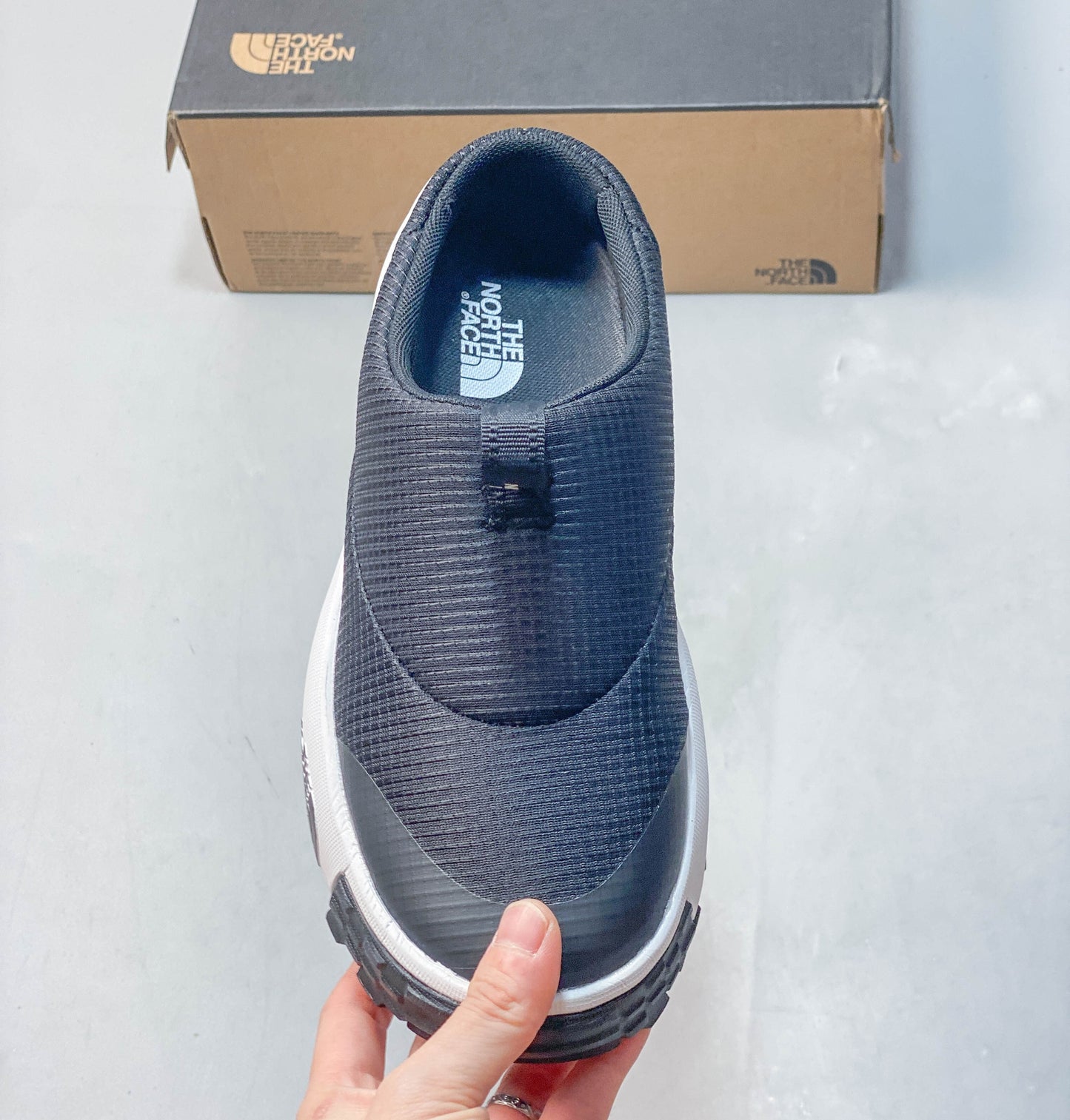 THE M THERMOBALL TRACTION MULE V  Black  NFOABA9BKY4-055
