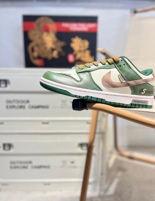 Nike SB Dunk Low PANDA PRANK Shoes QS7021906